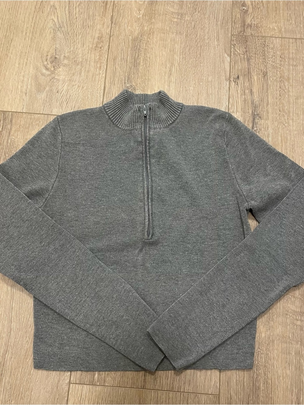 Women's Gray Half-Zip Sweater Cropped - Classic Knit (Fits like small)